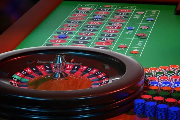 Dealer kasino langsung di meja dengan tema ungu neon rp66vip